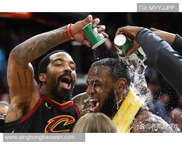 2015年NBA总决赛勇士队与骑士队的巅峰对决与传奇时刻回顾