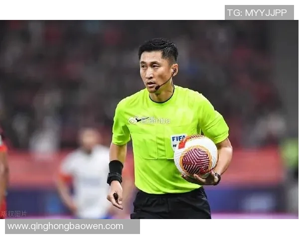 国安对阵鲁能马宁执法引热议球迷期待公平公正的比赛环境